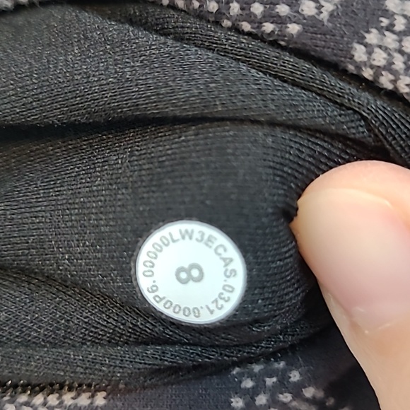 LULULEMON CLOSE TO CROSSING HERITAGE CAMO THICK PULLOVER LONG SLEEVE 8 - Picture 11 of 13